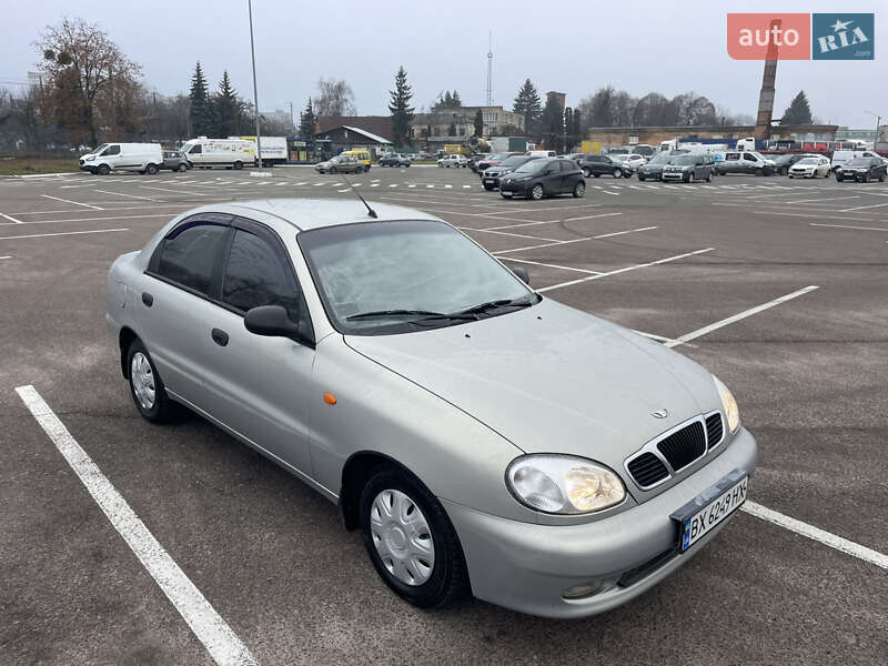 Седан Daewoo Lanos 2008 в Житомирі