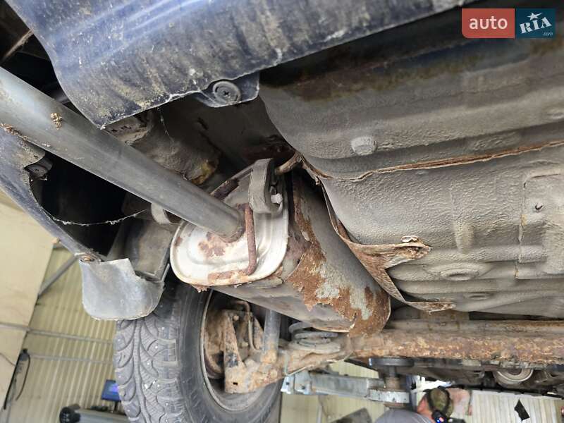 Седан Daewoo Lanos 2003 в Львове