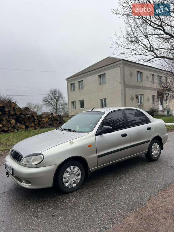 Седан Daewoo Lanos 2005 в Києві