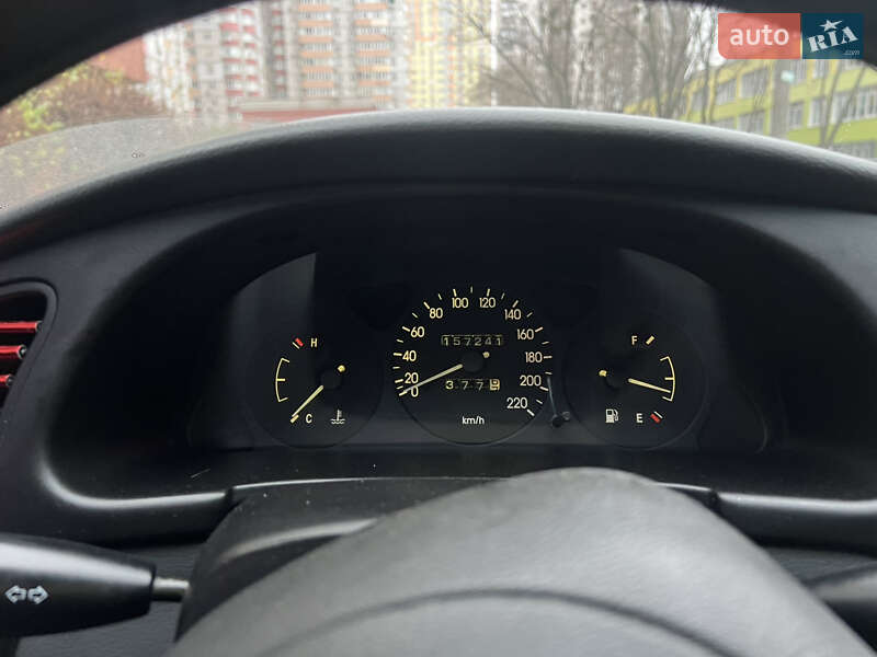 Седан Daewoo Lanos 2005 в Києві
