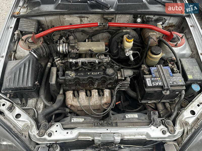 Седан Daewoo Lanos 1998 в Кременчуге