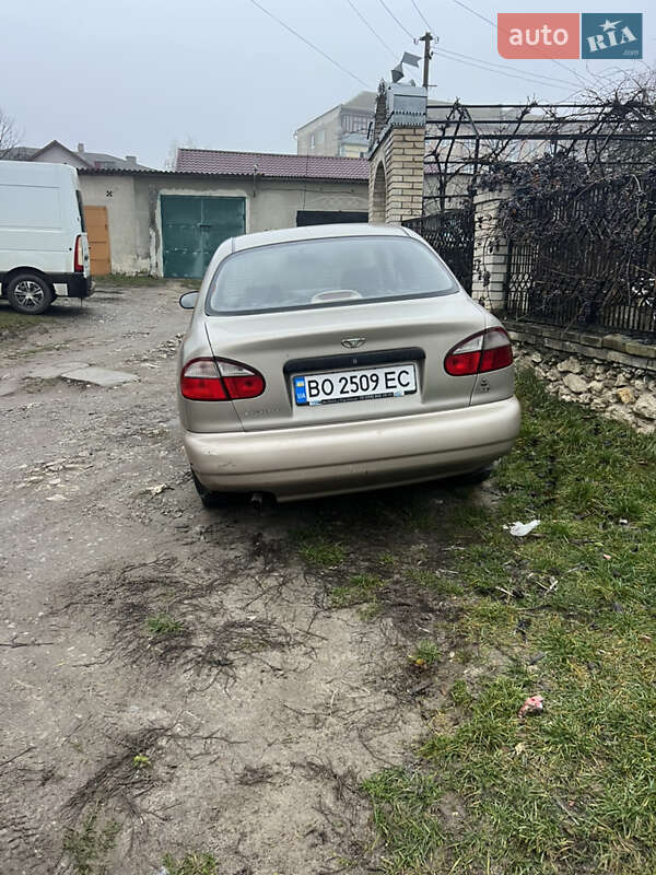 Седан Daewoo Lanos 2008 в Збараже