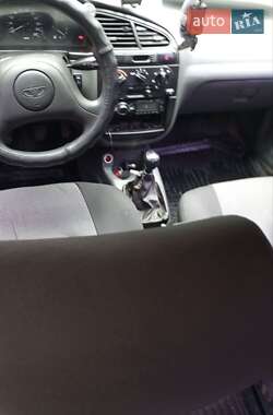 Седан Daewoo Lanos 2005 в Узине