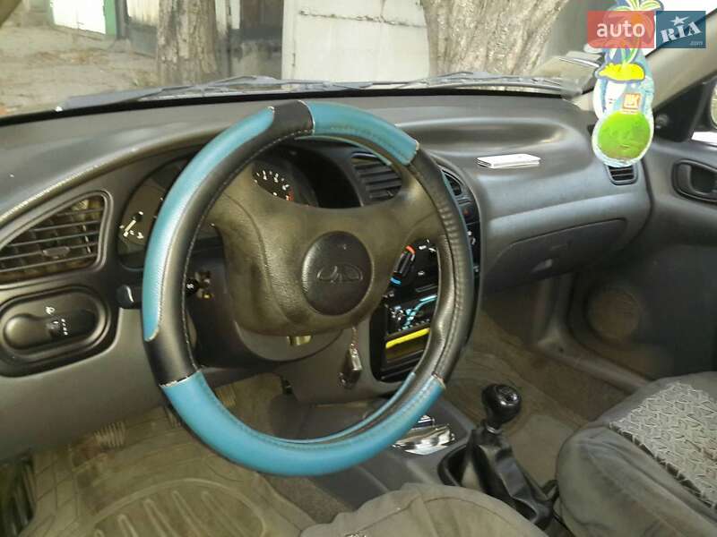 Седан Daewoo Lanos 2005 в Одессе