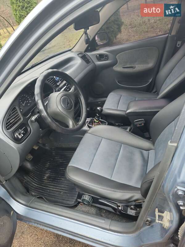 Седан Daewoo Lanos 2008 в Умани