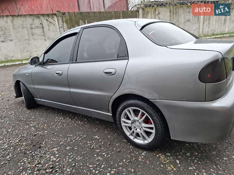 Седан Daewoo Lanos 2008 в Обухове