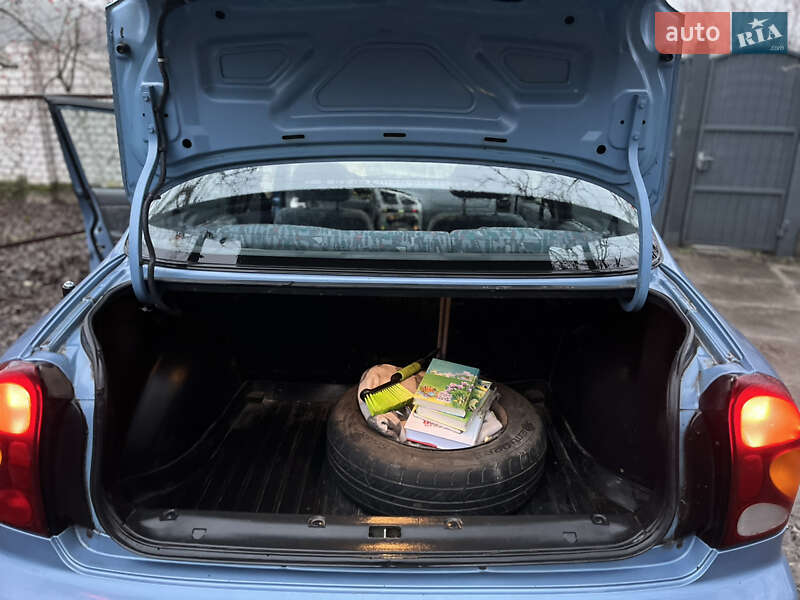 Седан Daewoo Lanos 2003 в Черкасах