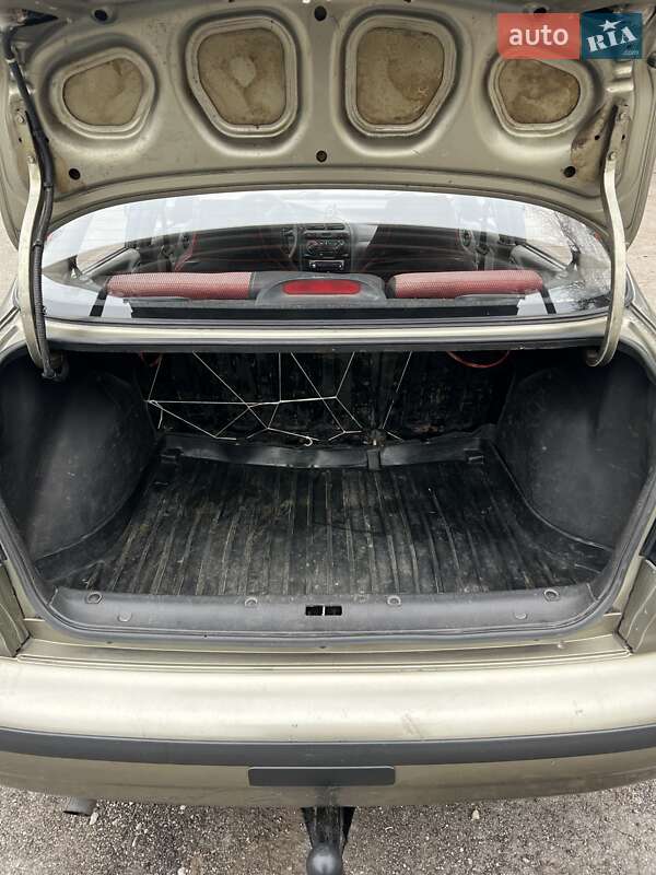 Седан Daewoo Lanos 2006 в Запорожье