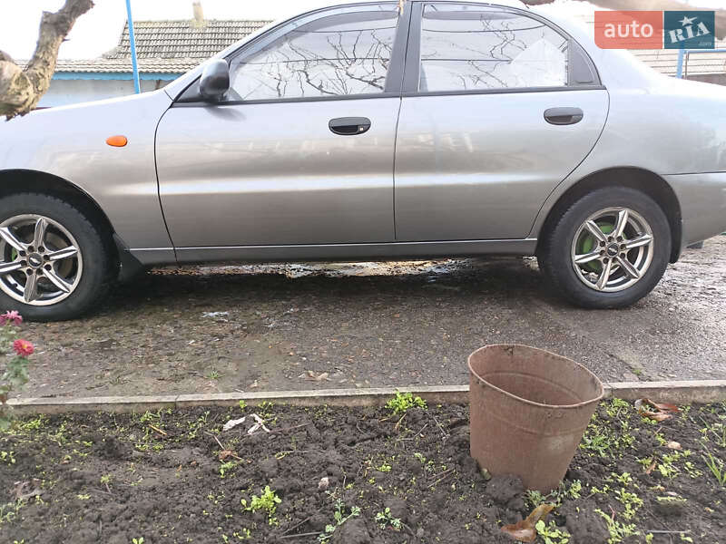 Седан Daewoo Lanos 2008 в Арцизові