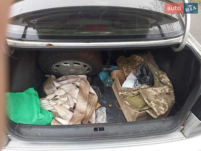 Седан Daewoo Lanos 2006 в Киеве