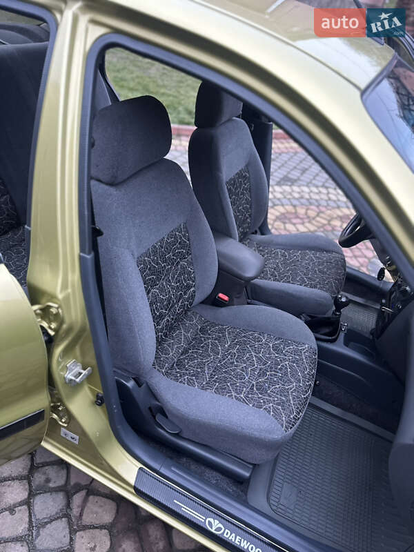 Седан Daewoo Lanos 2007 в Черновцах