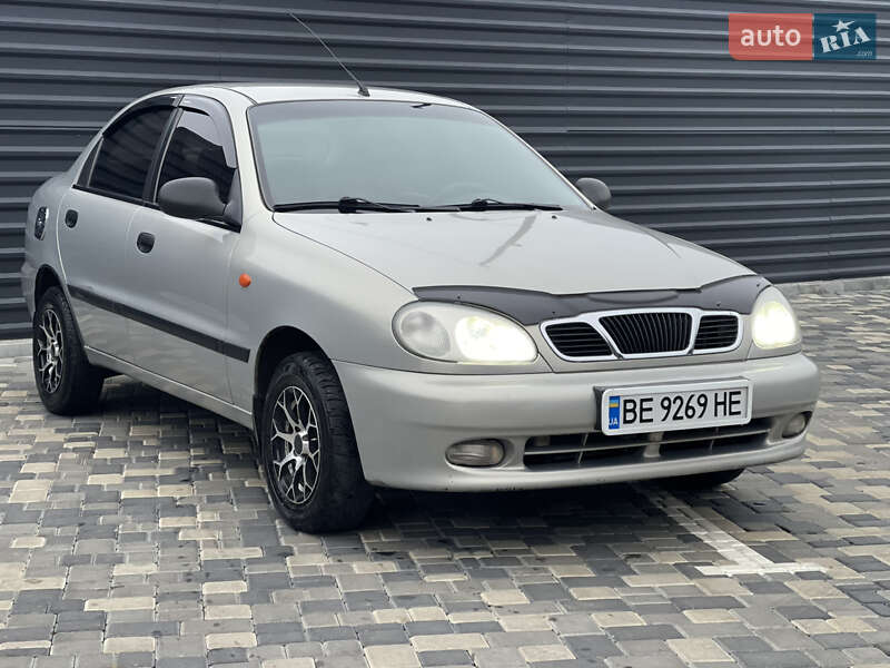 Седан Daewoo Lanos 2009 в Николаеве