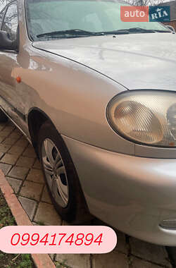 Седан Daewoo Lanos 2002 в Надворной