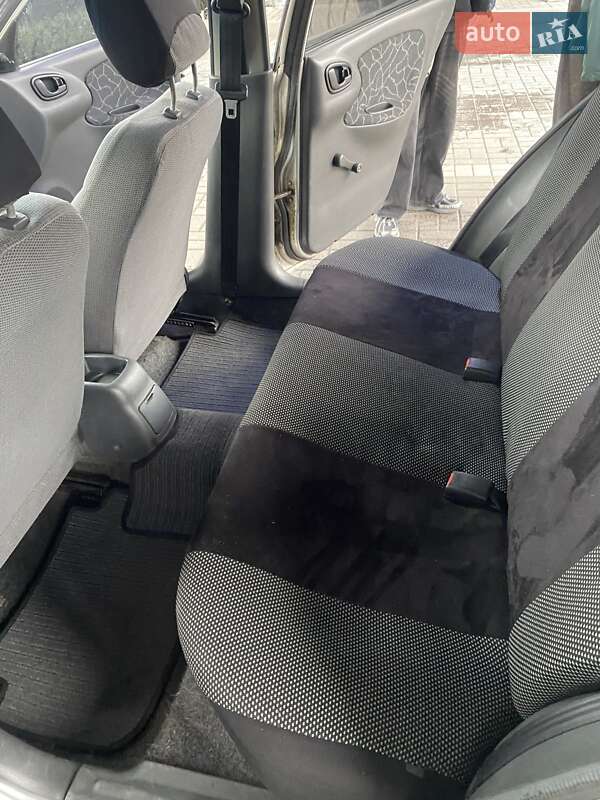Хэтчбек Daewoo Lanos 2003 в Черкассах фото 13 Хэтчбек Daewoo Lanos 2003 в Черкассах