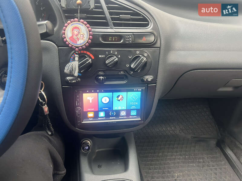 Седан Daewoo Lanos 2006 в Казатине