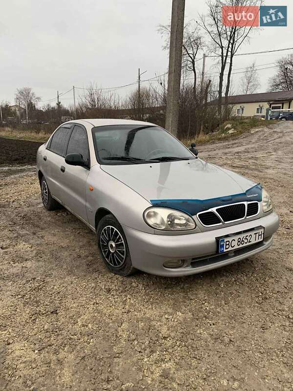 Седан Daewoo Lanos 2006 в Золочеве
