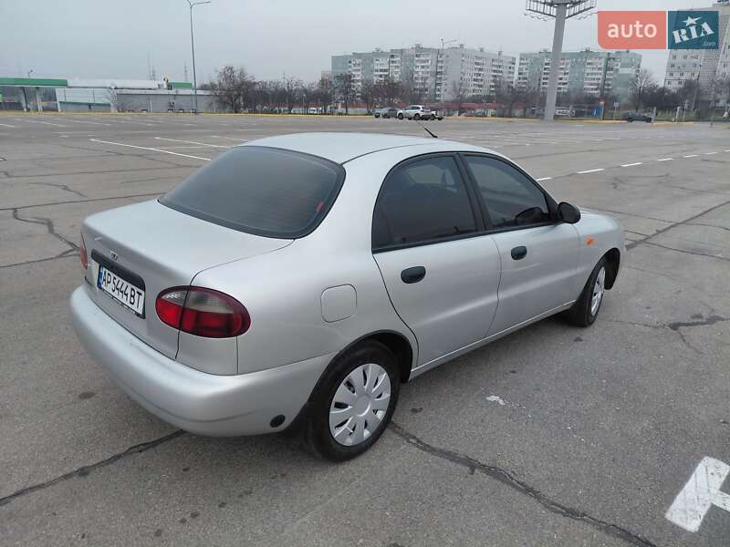 Седан Daewoo Lanos 2005 в Запорожье