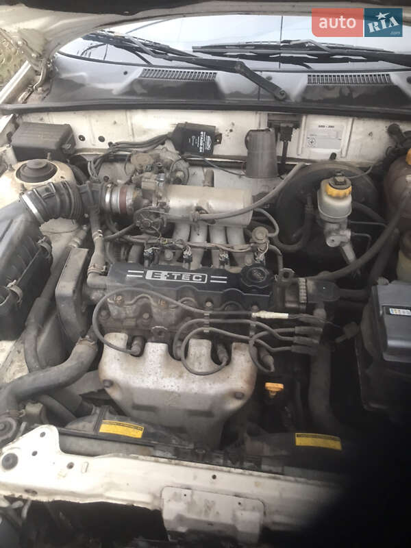 Седан Daewoo Lanos 2004 в Сквире