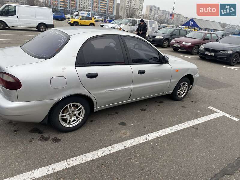 Седан Daewoo Lanos 2007 в Киеве
