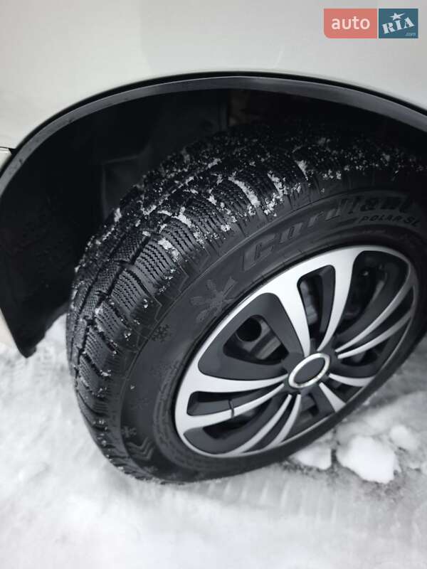 Седан Daewoo Lanos 2004 в Харькове