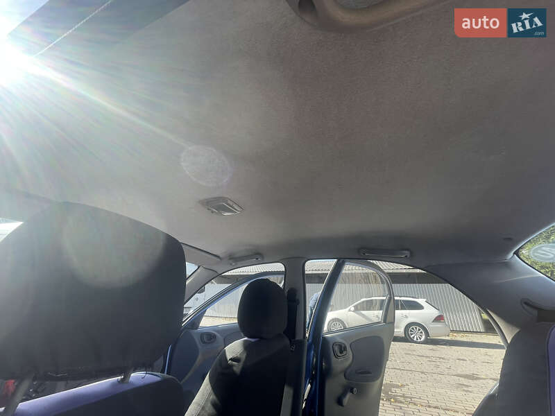 Седан Daewoo Lanos 2008 в Хмільнику