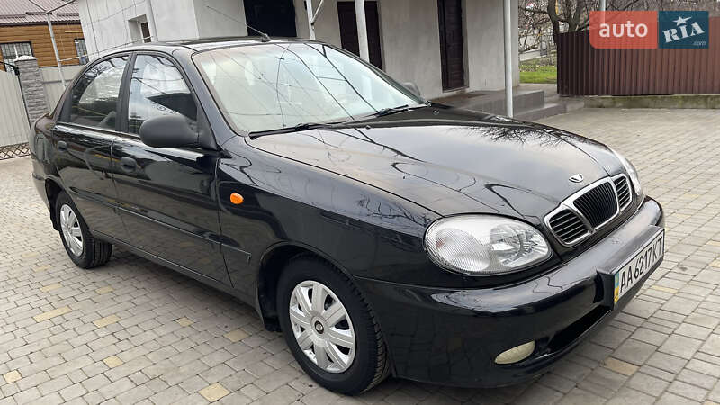 Седан Daewoo Lanos 2011 в Врадиевке