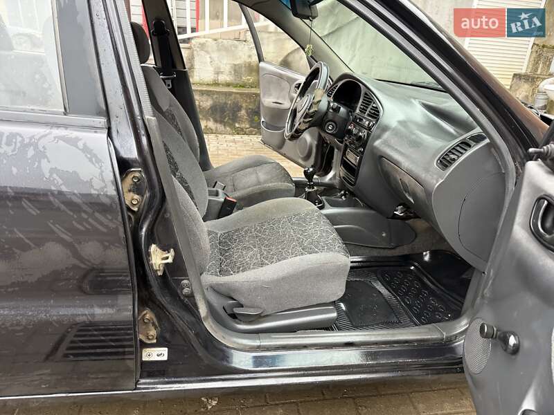 Седан Daewoo Lanos 2007 в Черновцах