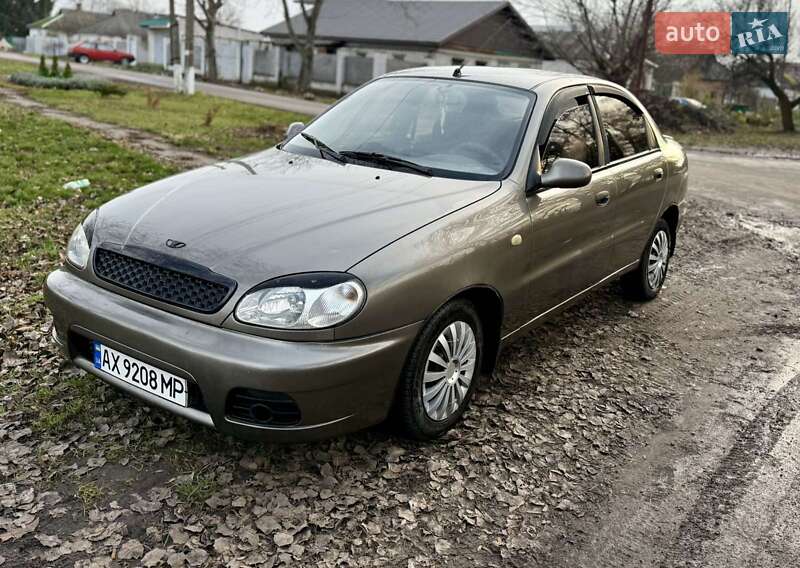Седан Daewoo Lanos 2007 в Краснограде