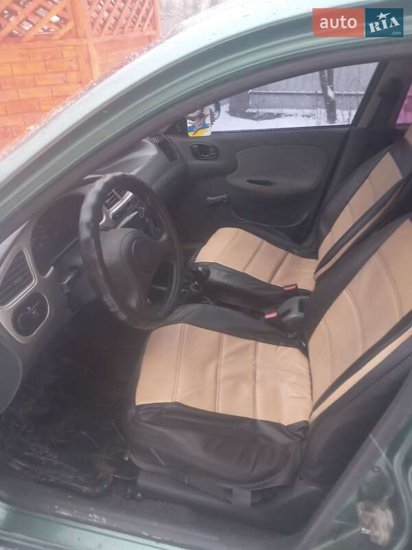 Седан Daewoo Lanos 2009 в Івано-Франківську