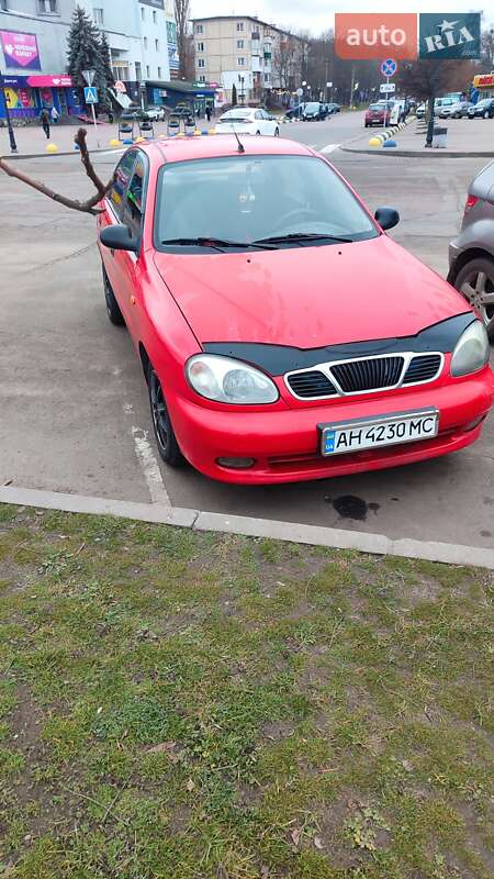 Седан Daewoo Lanos 2008 в Каневе