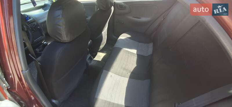 Седан Daewoo Lanos 2004 в Остер фото 14 Седан Daewoo Lanos 2004 в Остер