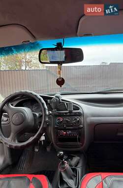 Седан Daewoo Lanos 2003 в Ичне