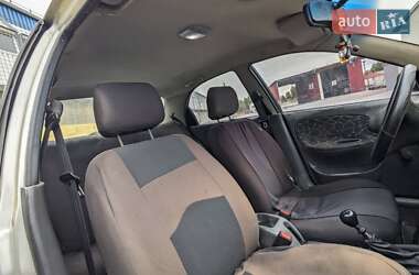Седан Daewoo Lanos 2003 в Кременчуге