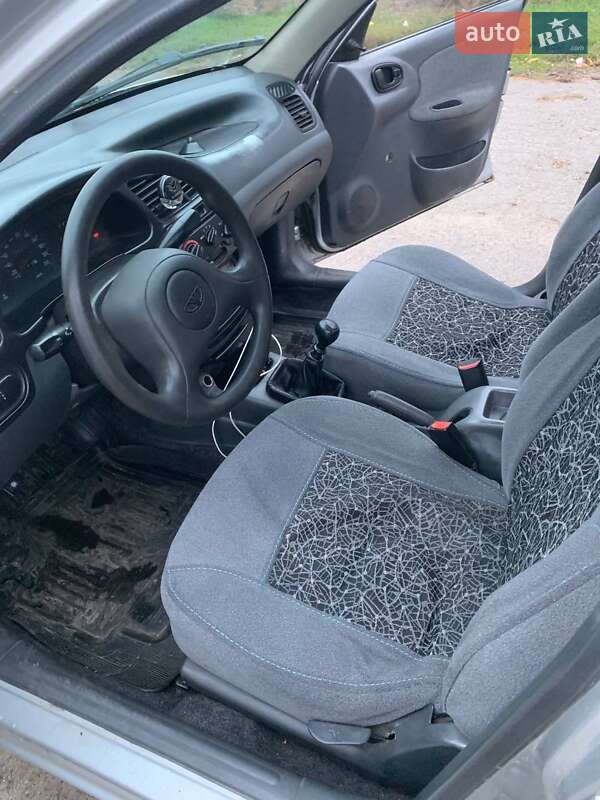 Седан Daewoo Lanos 2006 в Яготине