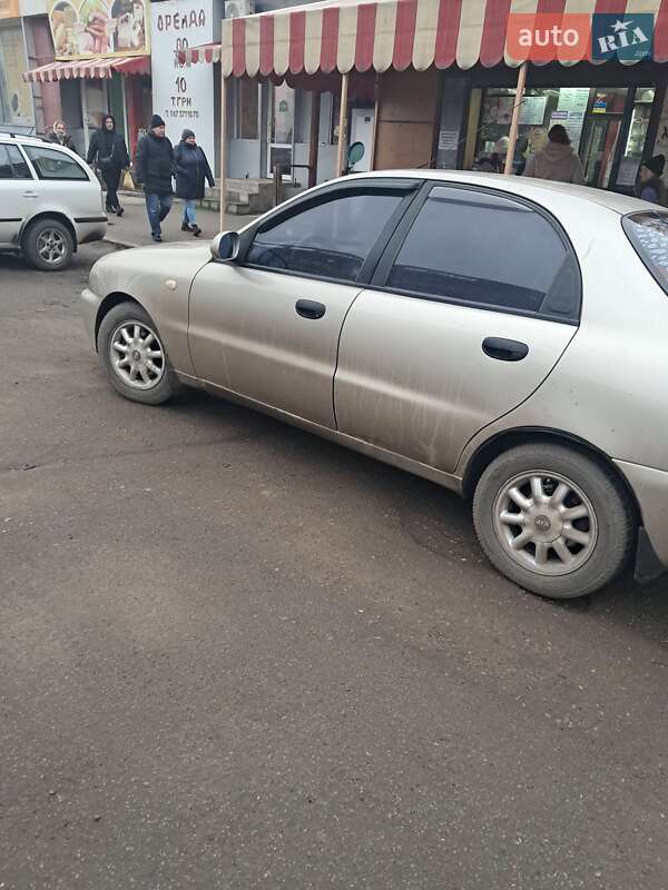 Седан Daewoo Lanos 2004 в Харькове фото 2 Седан Daewoo Lanos 2004 в Харькове