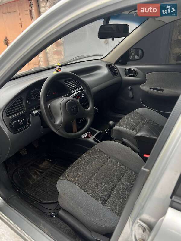 Седан Daewoo Lanos 2008 в Кривом Роге