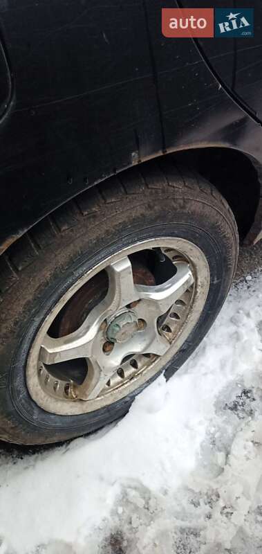 Седан Daewoo Lanos 2006 в Киеве