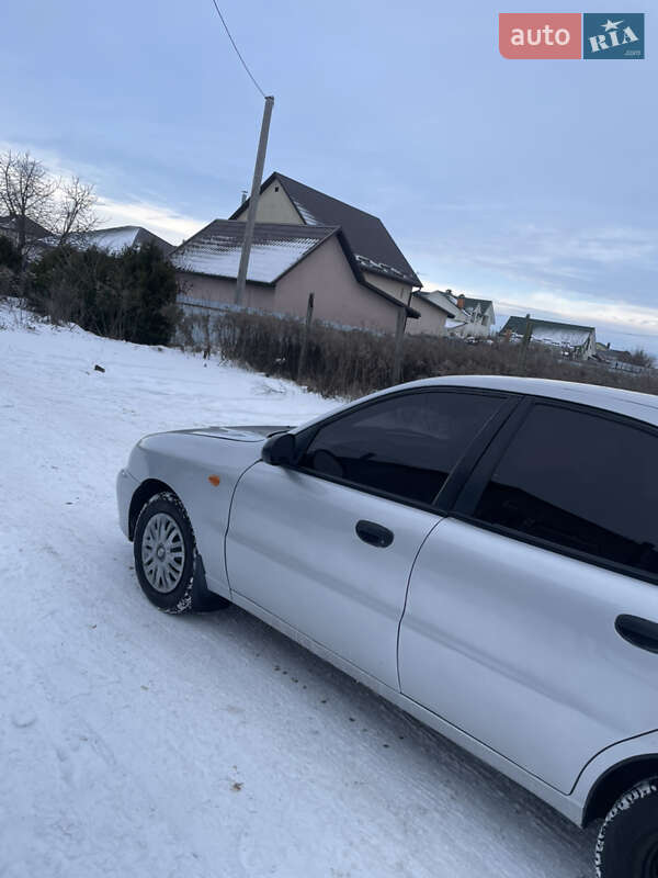 Седан Daewoo Lanos 2006 в Борисполе фото 3 Седан Daewoo Lanos 2006 в Борисполе