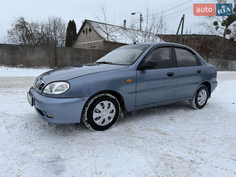 Седан Daewoo Lanos 2008 в Буче