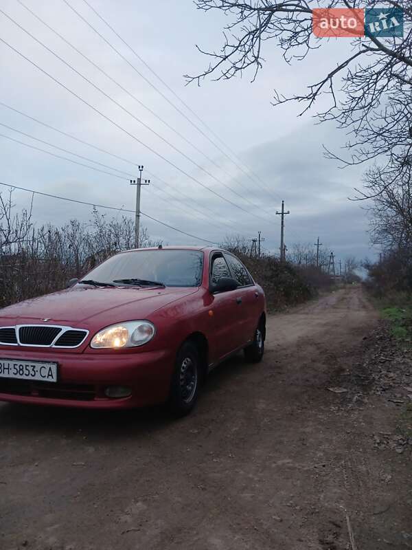 Седан Daewoo Lanos 2008 в Молодежном