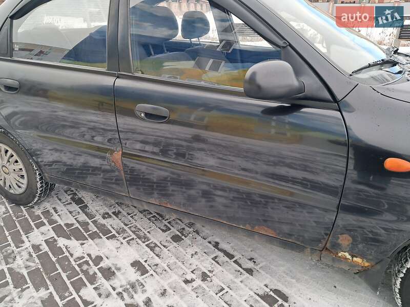 Седан Daewoo Lanos 2008 в Гостомеле