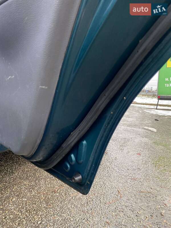 Седан Daewoo Lanos 2002 в Киеве фото 13 Седан Daewoo Lanos 2002 в Киеве