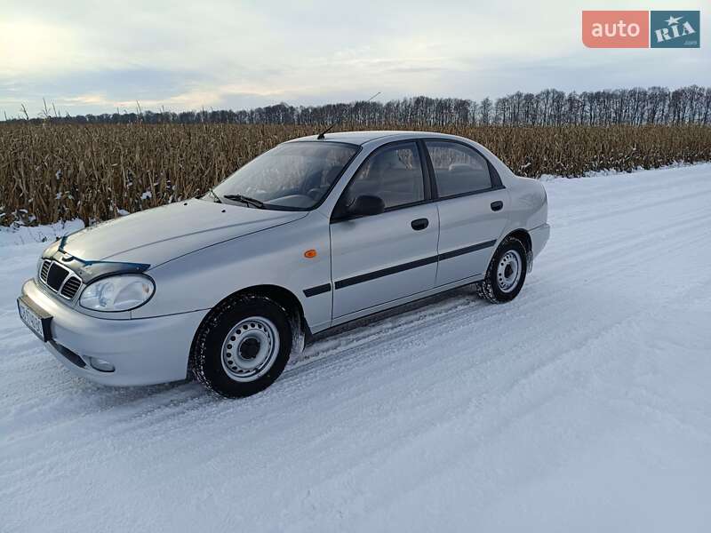 Седан Daewoo Lanos 2006 в Ромнах