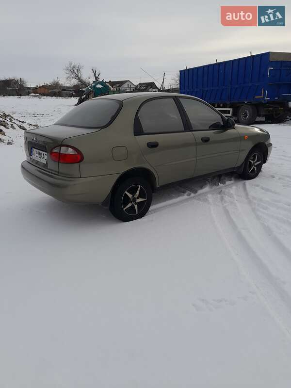Седан Daewoo Lanos 2007 в Широком