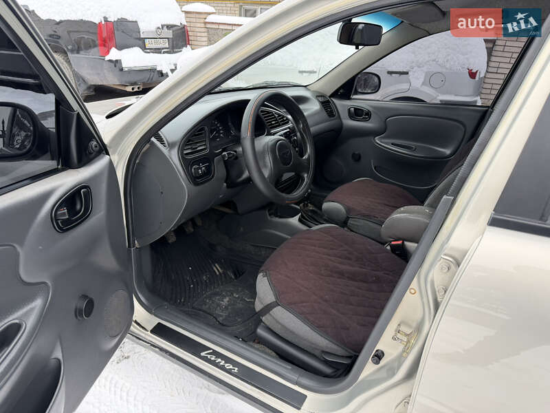 Седан Daewoo Lanos 2009 в Умани