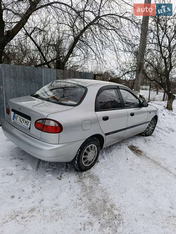 Седан Daewoo Lanos 2006 в Днепре