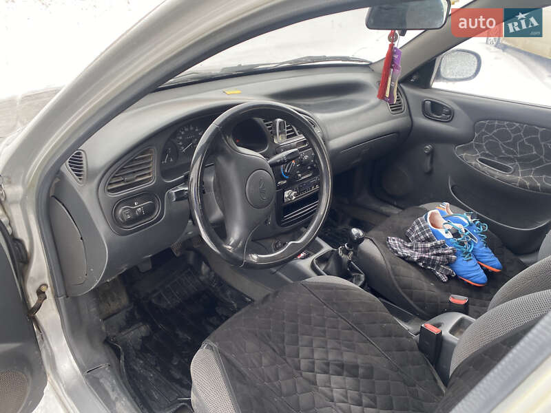 Седан Daewoo Lanos 2003 в Бучаче