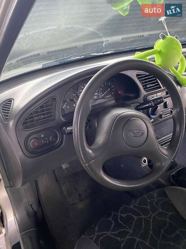 Хэтчбек Daewoo Lanos 2003 в Черкассах