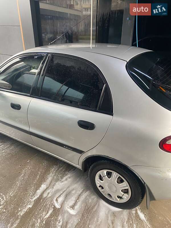 Хэтчбек Daewoo Lanos 2003 в Черкассах