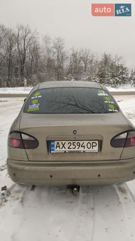 Седан Daewoo Lanos 2003 в Чугуеве